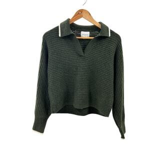 Pink Rose Women’s V-Neck Gray Crop‎ Sweater Size Medium